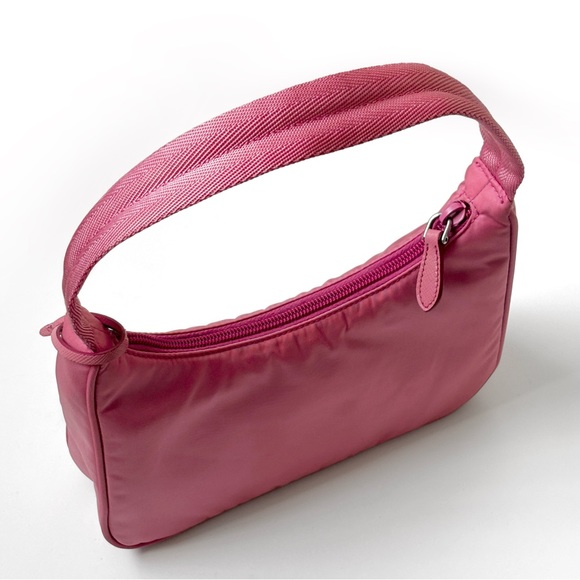 PRADA Nylon Re-Edition 2000 Tessuto Hobo Mini Bag in Begonia Pink - Picture 6 of 12